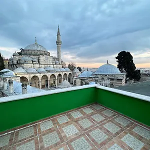 Nur Deniz Manzarali Apartment
